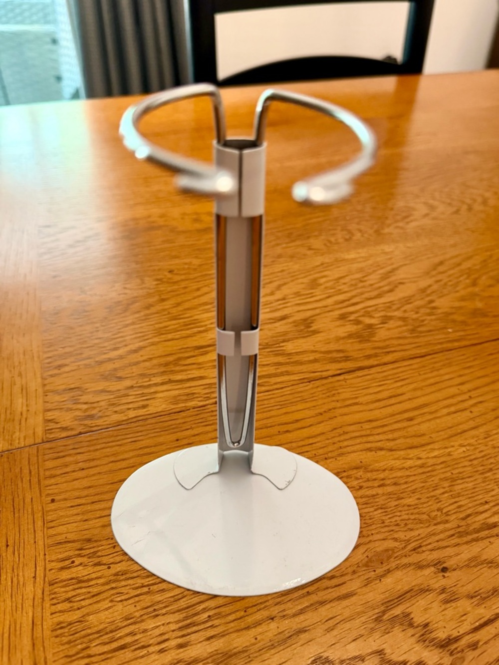 Adjustable White Metal Doll Display Stand